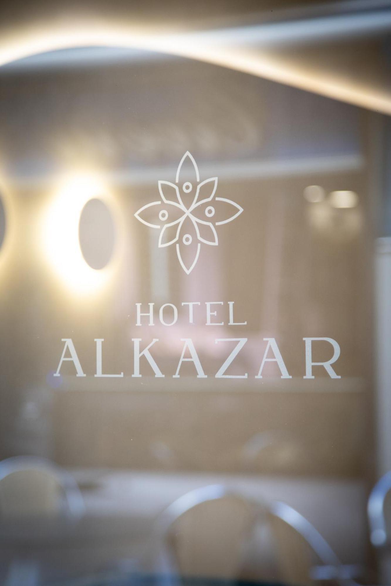 Hotel Alkazar Valencia Exteriör bild