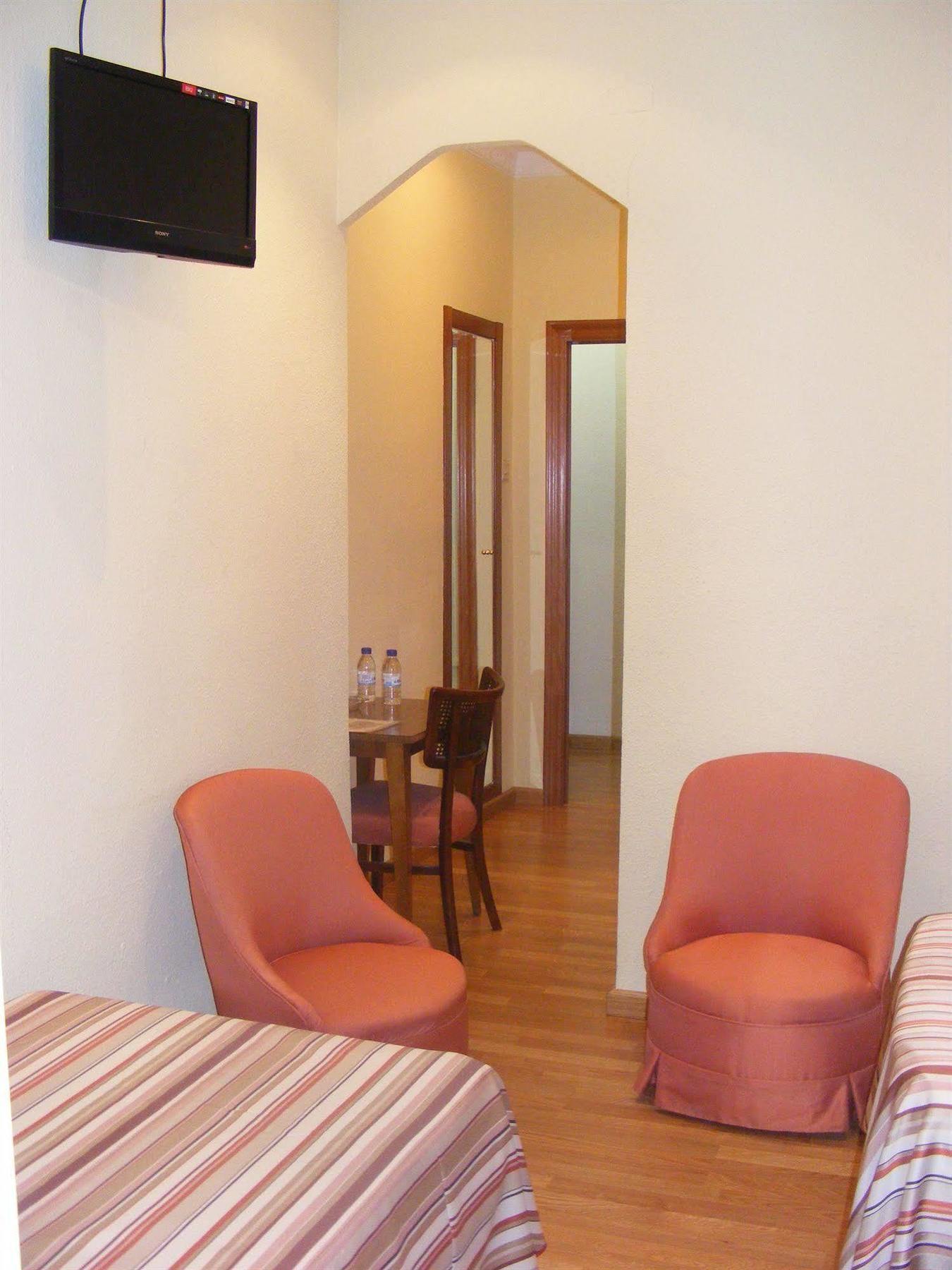 Hotel Alkazar Valencia Exteriör bild