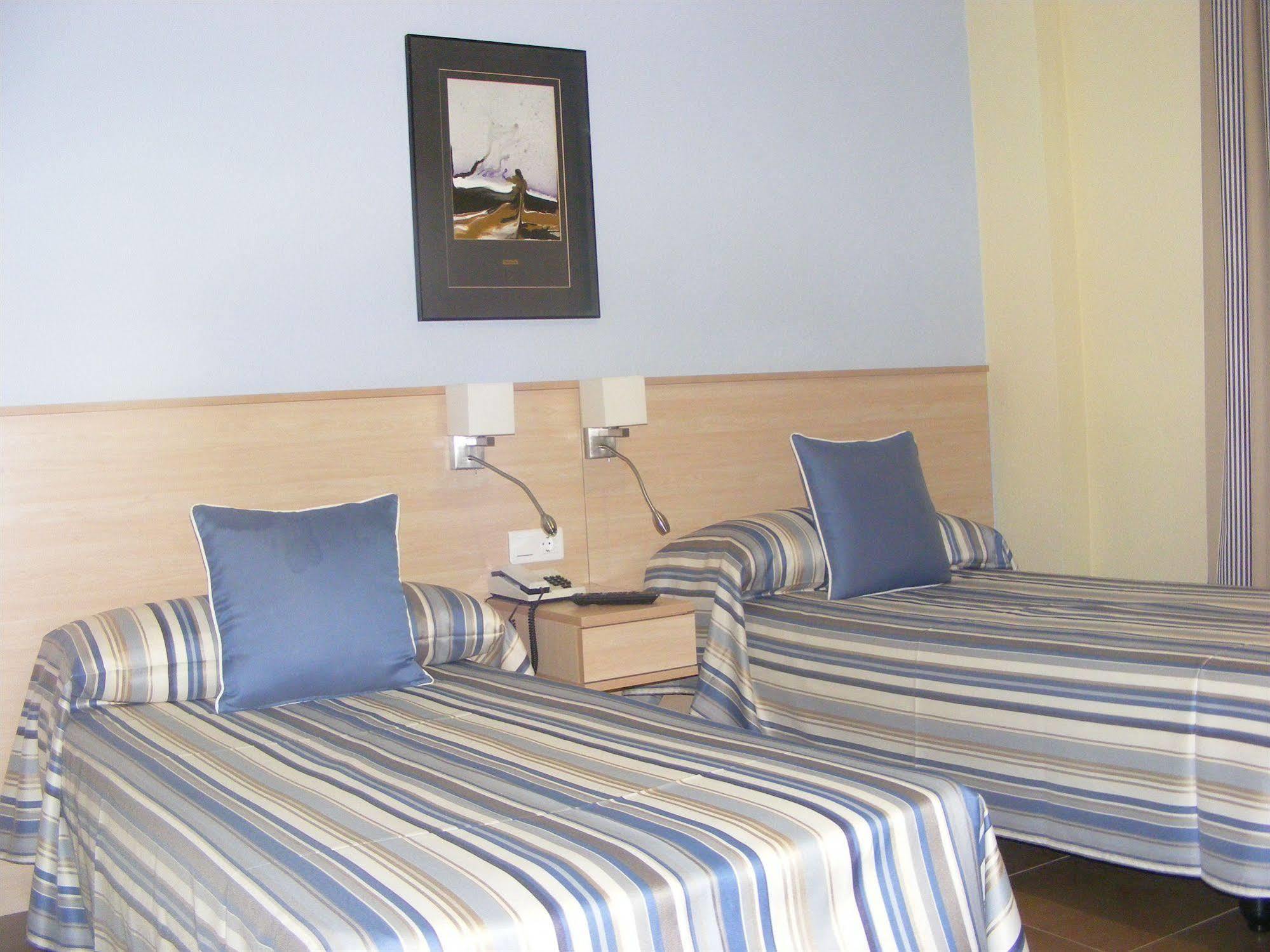 Hotel Alkazar Valencia Exteriör bild